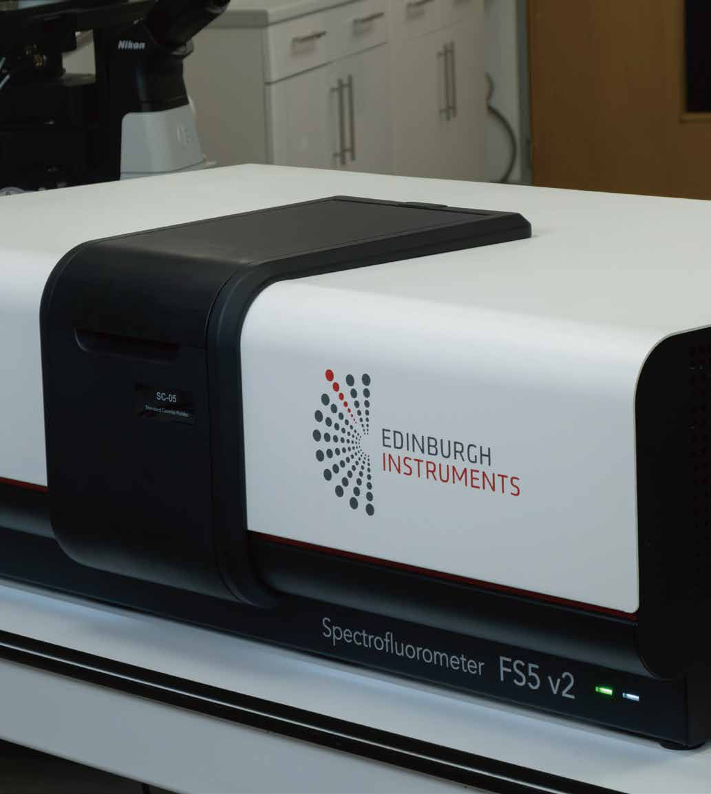 爱丁堡 FS5 v2 一体化稳态瞬态荧光光谱仪,用户提供彩页封面原图
